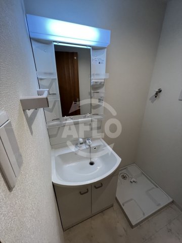 洗面設備　パーフェクトライフ真法院　独立洗面台