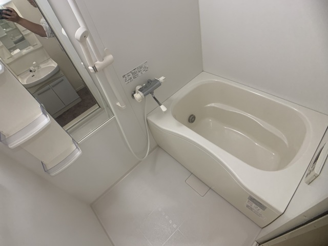バス・シャワールーム　浴室（同タイプ）
