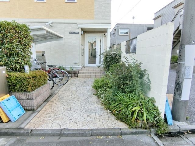 エントランス　★エントランス★