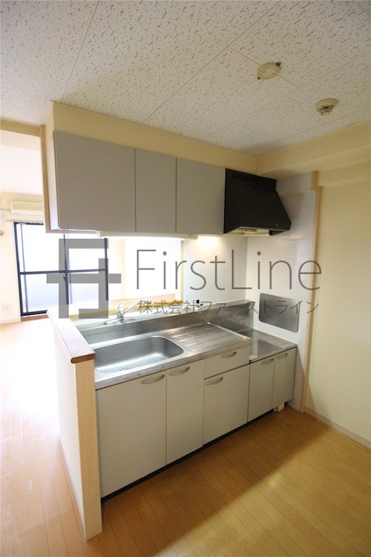 キッチン　別号室の写真です