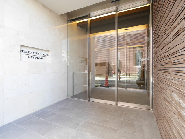 エントランス　清潔感のあるエントランス♪