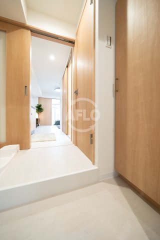 玄関　NU伊丹駅前（ヌー伊丹駅前）　玄関