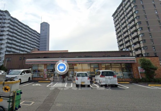 コンビニ　セブンイレブン　大阪新北島7丁目店（コンビニ）まで247m