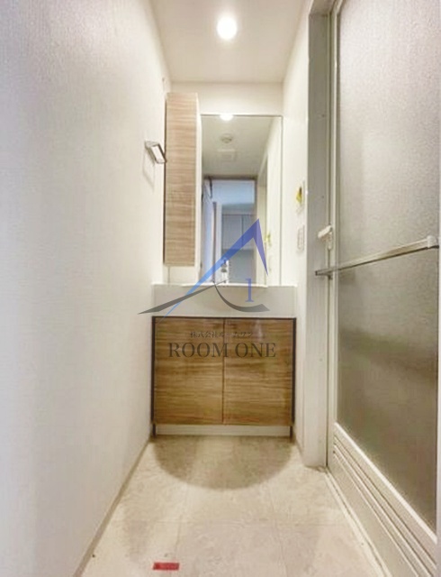 洗面設備　洗面台です。