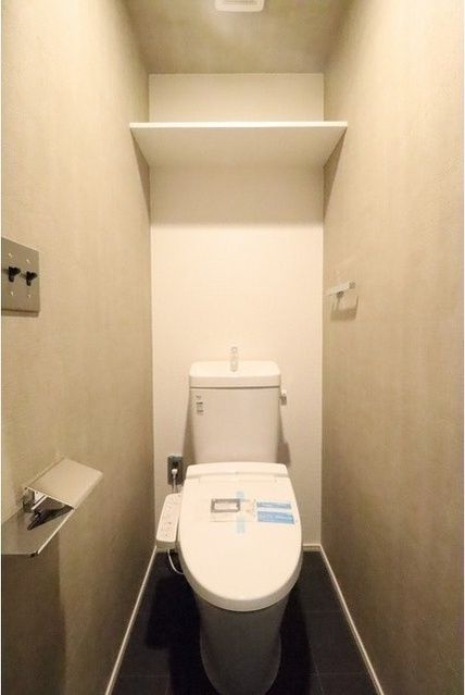トイレ　デュオフラッツ板橋本町　板橋区清水町