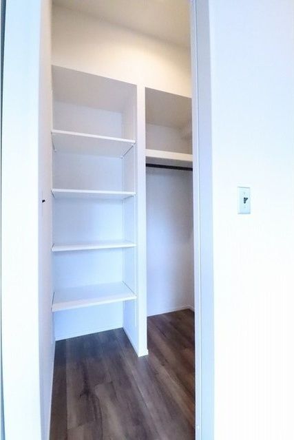 収納　デュオフラッツ板橋本町　板橋区清水町