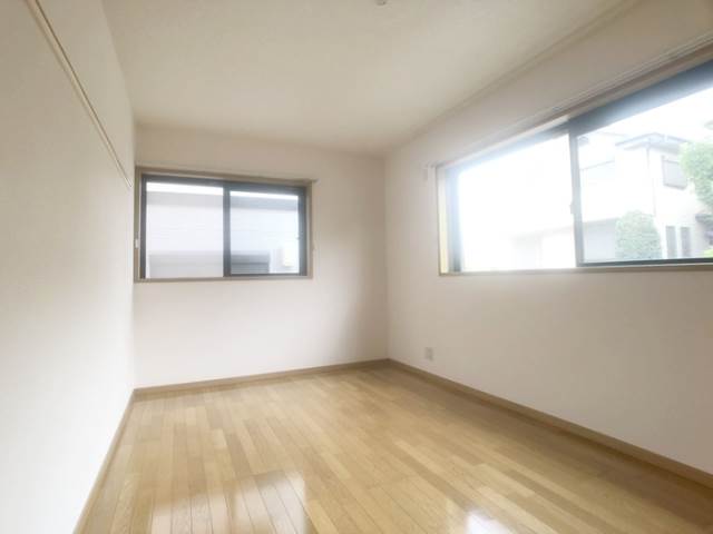 居室・リビング　パレアージュの洋室