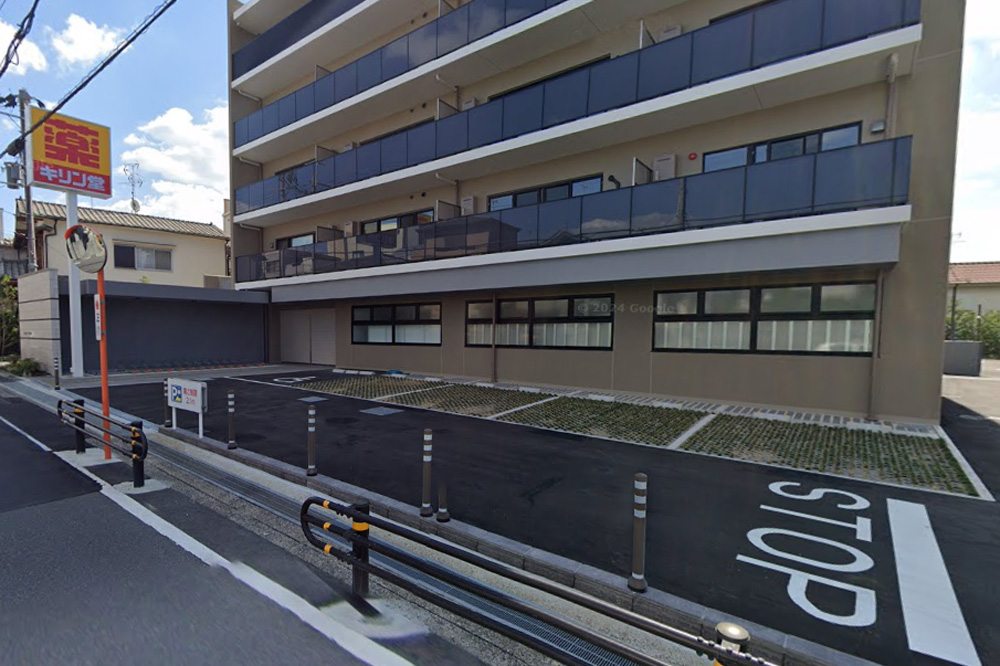 ドラックストア　キリン堂豊中本町店（ドラッグストア）まで522m