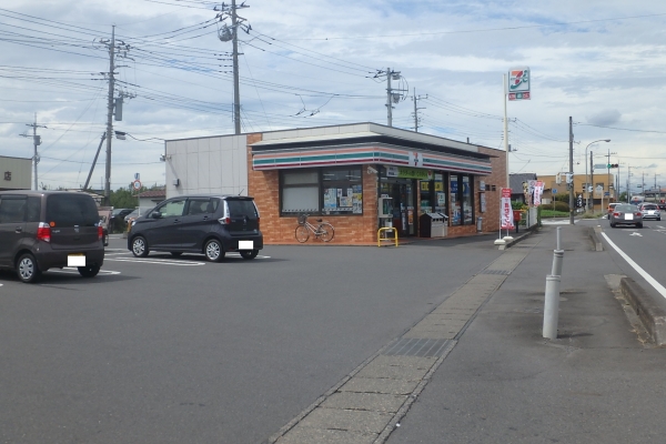 コンビニ　セブンイレブン茨城大宮中富店（コンビニ）まで912m