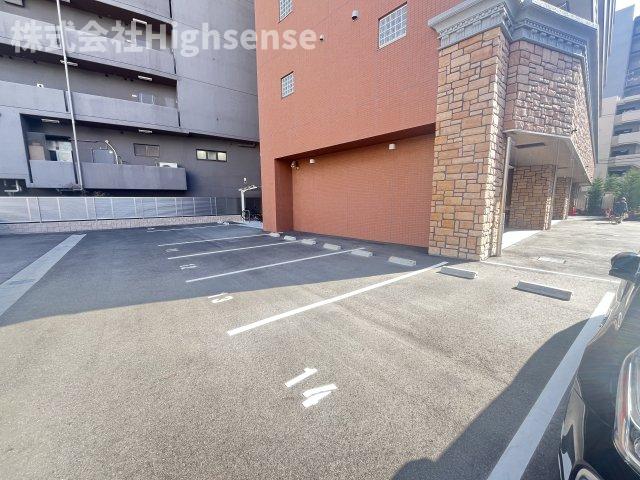 駐車場　駐車スペースもあります