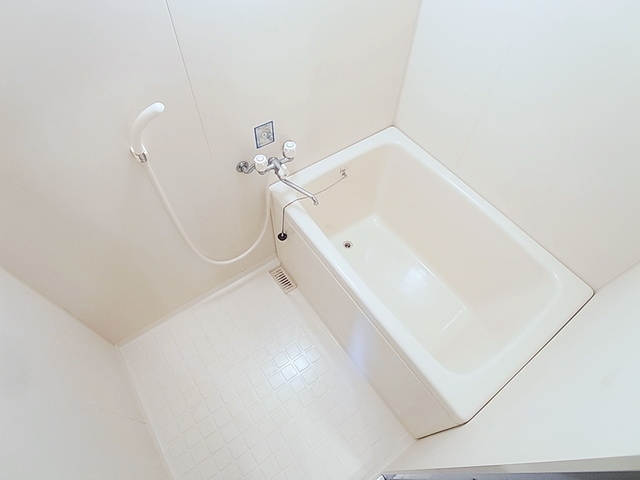 バス・シャワールーム　キレイなバスルーム