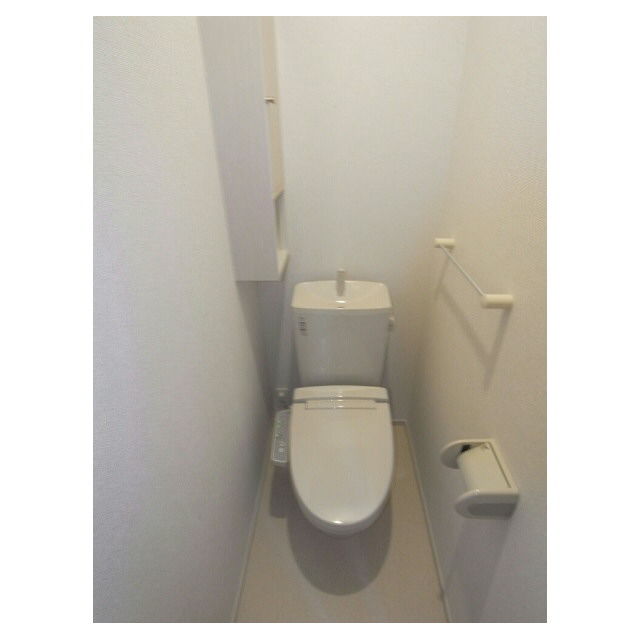 トイレ　温水洗浄暖房便座