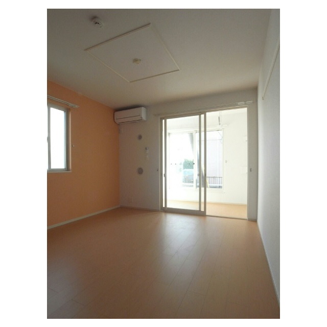 居室・リビング　洋室６．１帖～サンルーフ