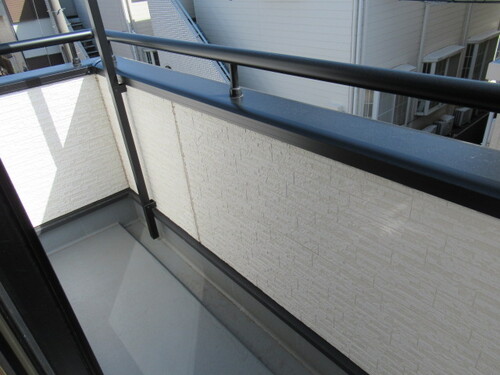 バルコニー　バルコニー：バルコニー     （2026年3月撮影）