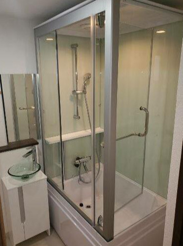 バス・シャワールーム　同一仕様