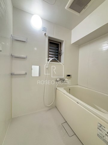 バス・シャワールーム　同マンション別部屋：参考写真