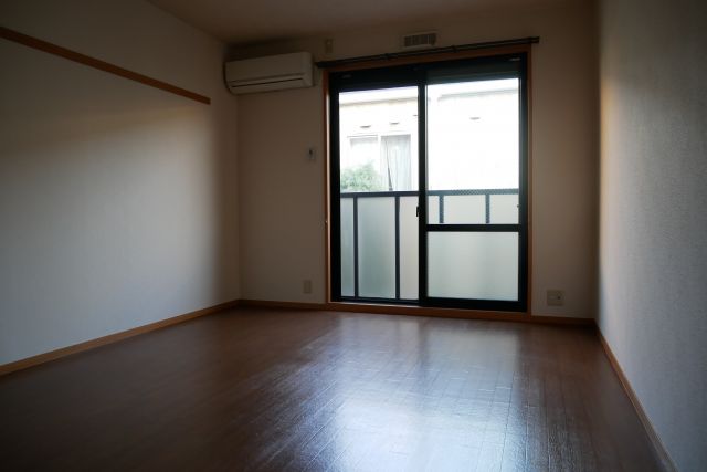 居室・リビング　ゆったりした洋室です