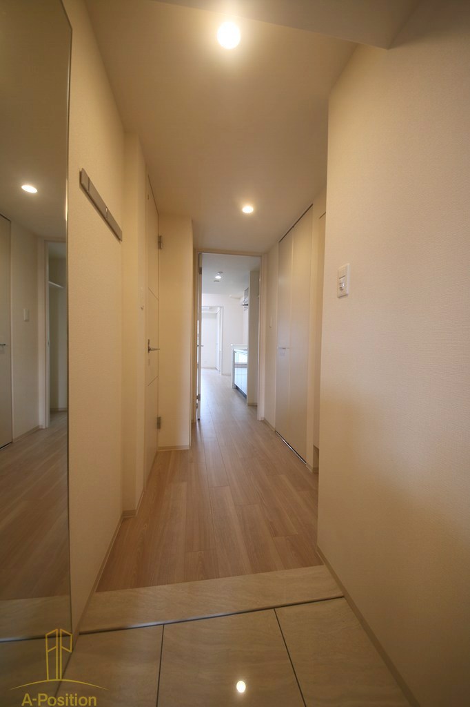 玄関　セイワパレス本町東