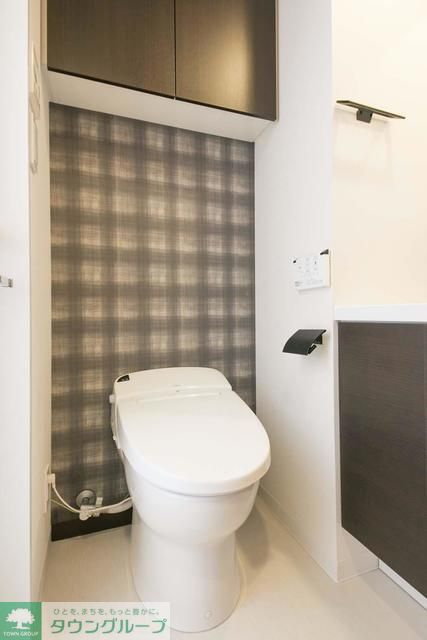 トイレ　※写真は同タイプ住戸です。