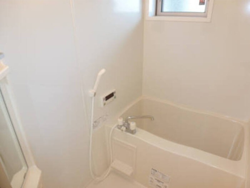 バス・シャワールーム　図面と現状に相違がある場合には現状を優先