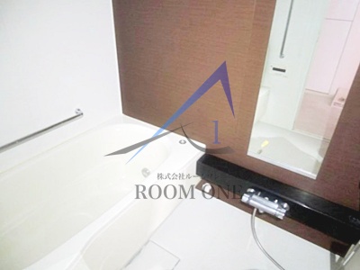 バス・シャワールーム　お風呂です。