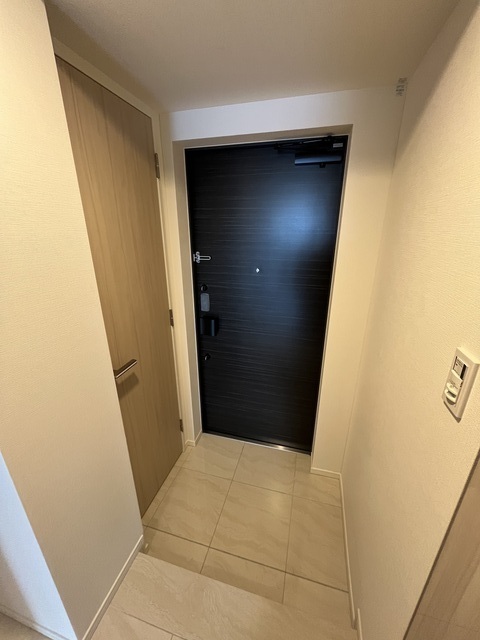 玄関　シューズインクローゼット有