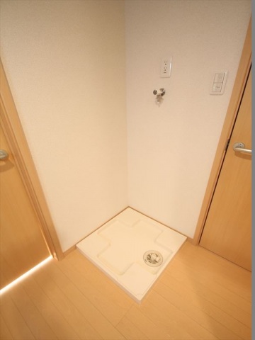 洗面設備　室内洗濯置場完備♪