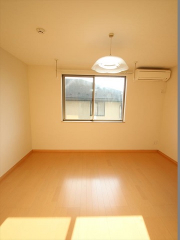 居室・リビング　6帖洋室♪エアコン完備♪