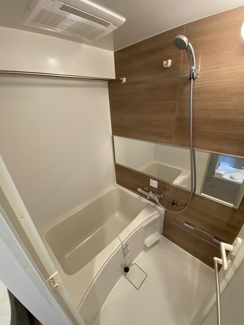 バス・シャワールーム　一日の疲れを癒してくれる大事な場所。