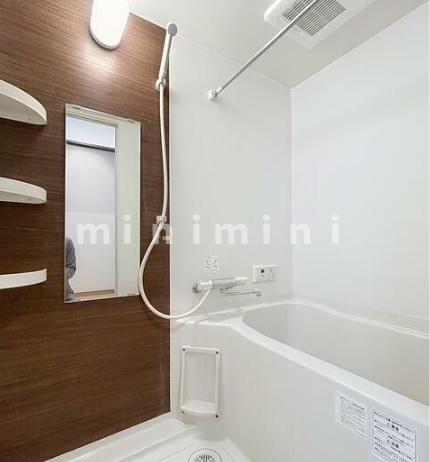 バス・シャワールーム　※写真は別号室のものですので現状優先とさせていただきます