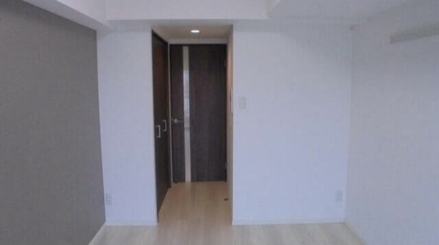 居室・リビング　室内