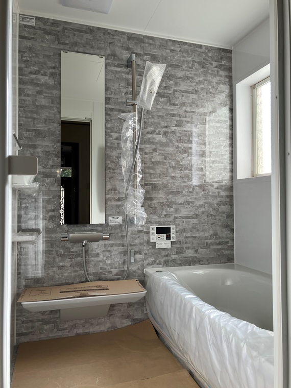 バス・シャワールーム　お風呂で日々の疲れを落としましょう