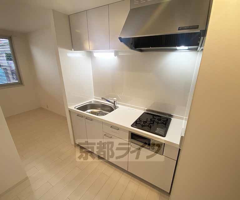 キッチン　ガスコンロ付きのキッチン