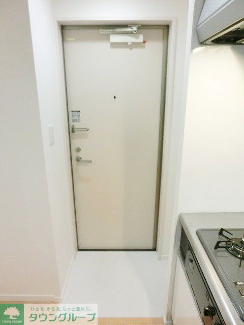玄関　お部屋探しは【タウンハウジング蘇我店】にお任せ下さい♪
