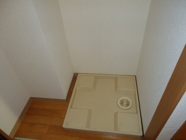 その他設備　参考写真　洗濯機置場