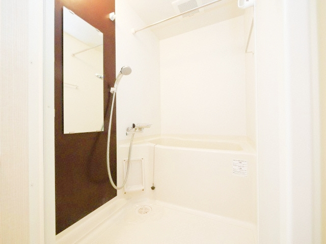 バス・シャワールーム　おしゃれな浴室でリラックス出来ます♪