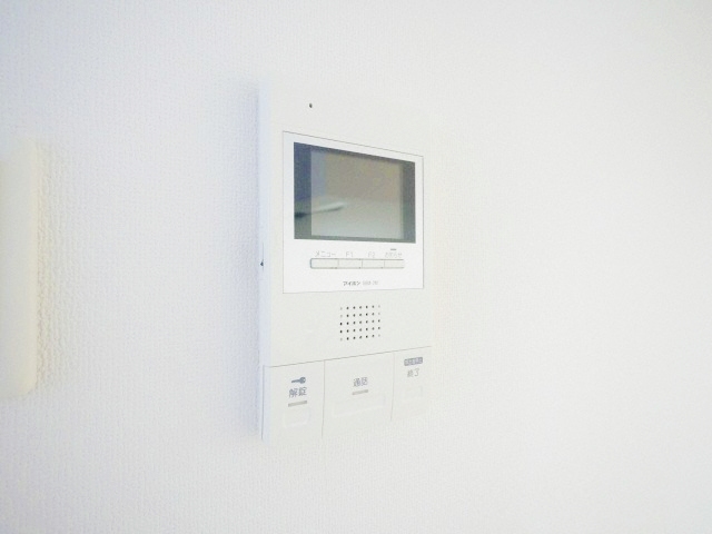 セキュリティ　安心のＴＶモニターホン設備が付いています♪