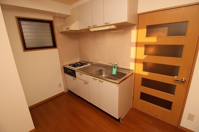 キッチン　※現況を優先します。