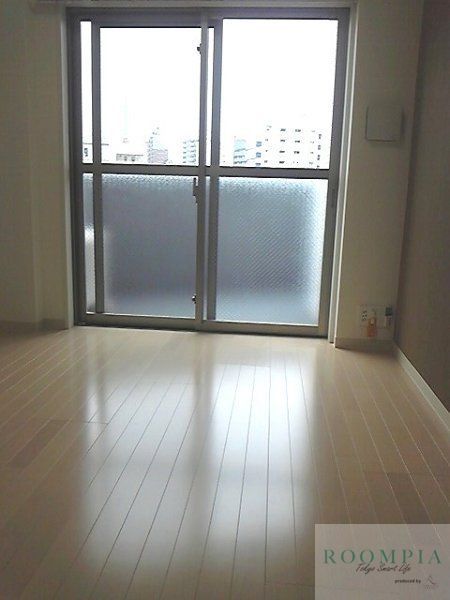 居室・リビング　※同タイプの別のお部屋です。