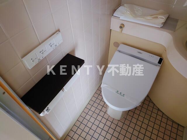 トイレ　清潔感のあるトイレです