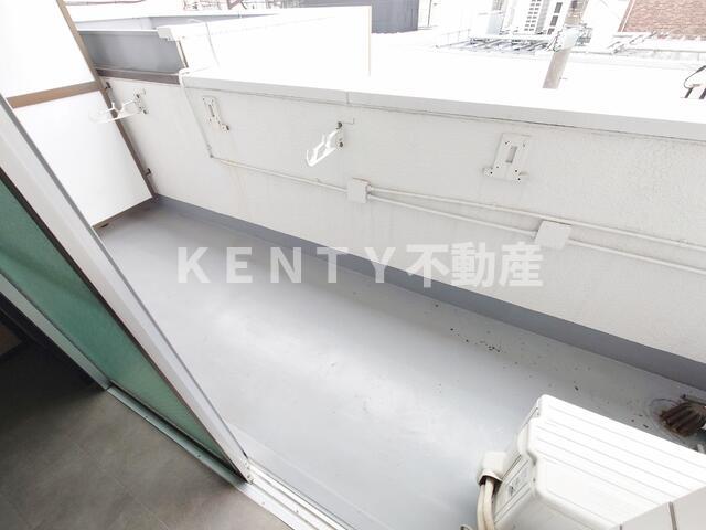 バルコニー　バルコニーがあります