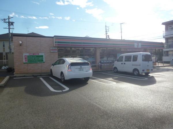 コンビニ　セブンイレブン大阪住道矢田8丁目店（コンビニ）まで205m