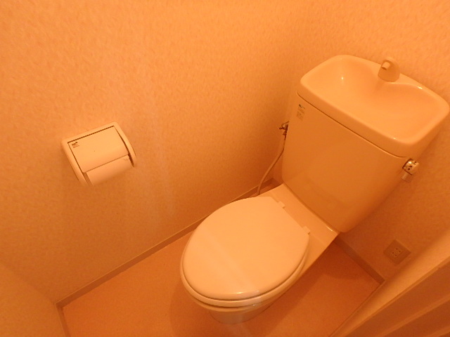 トイレ　洗浄便座設置可