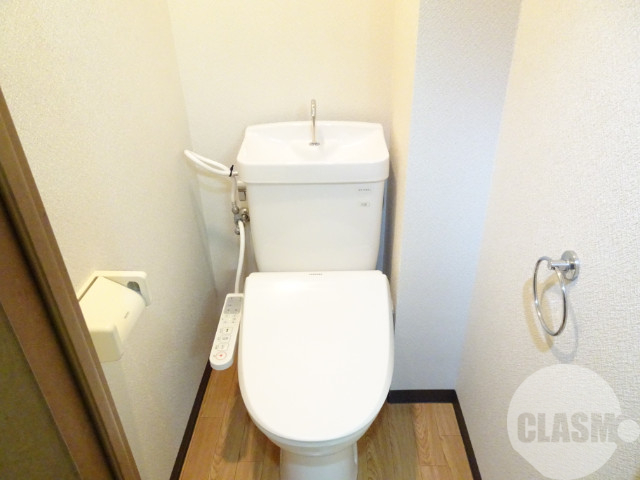 トイレ　ウォシュレット＆ウォームレット