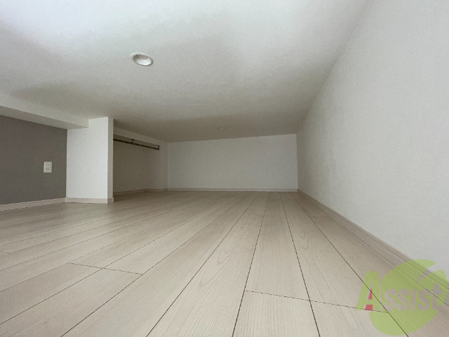 その他部屋・スペース　寝室がこちらがこちらです。とてもゆったりといていますね。