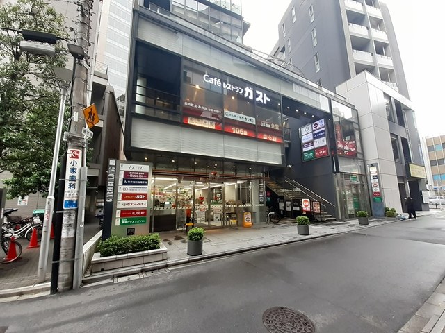 コンビニ　セブンイレブン（コンビニ）まで140m