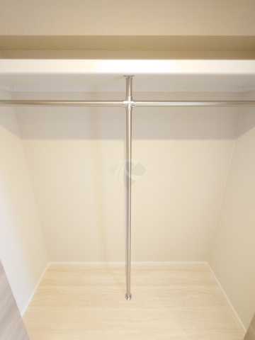 収納　ロイジェント上野桜木