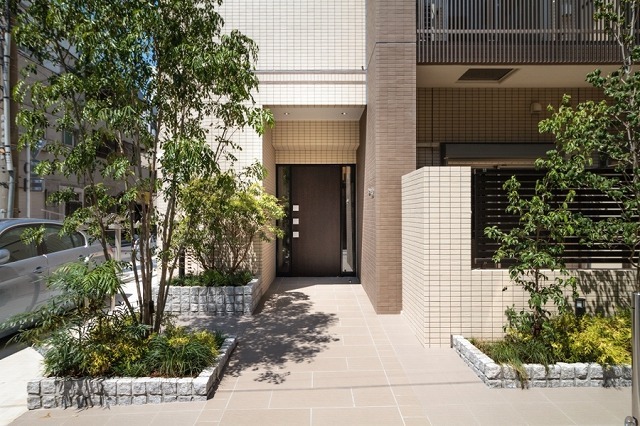 エントランス　エントランス