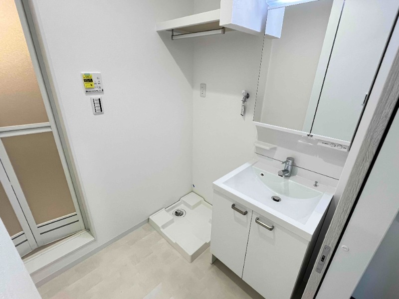 洗面設備　同仕様