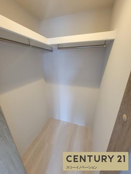 収納　★ウォークインクローゼット★